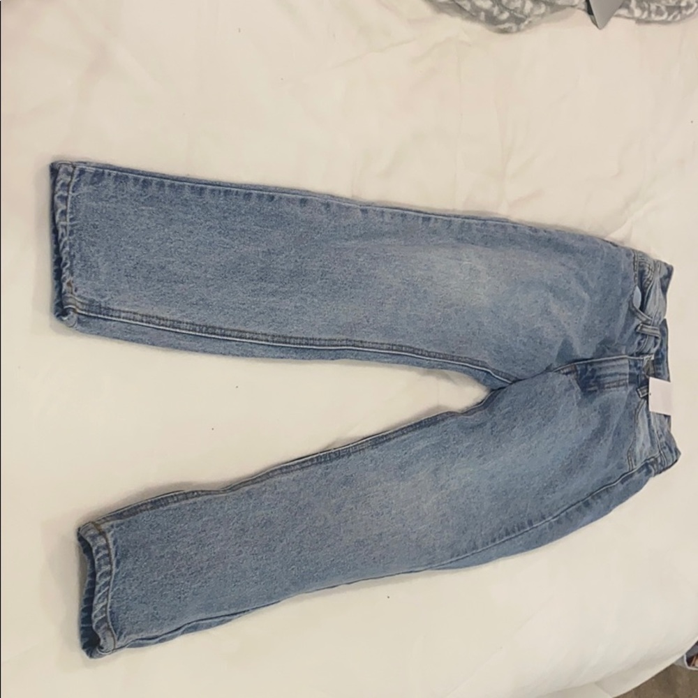 Brandy Melville slim high waist jeans
